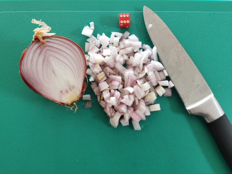How to dice an onion quick and easy hack ← Basic Lowdown.. No waffle