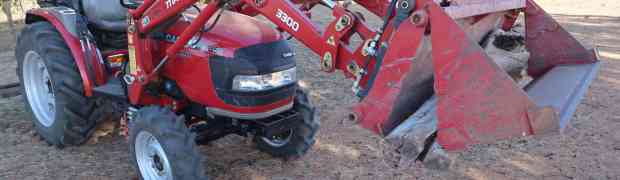 How to operate a frontend loader with 4 in 1 bucket on a tractor