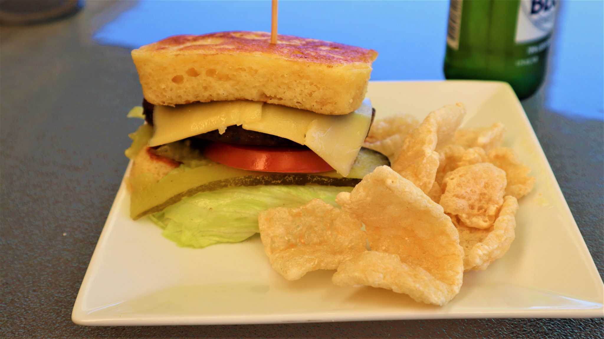 Best keto gluten free burger bun just 90 seconds in microwave ← Basic Lowdown.. No waffle